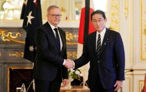 آلبانی استرالیا و کیشیدا ژاپن برای گفتگوهای دفاعی و انرژی دیدار کردند