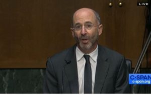 ابراز خوشحالی روزنامه دولت از موضع ملایم رابرت مالی در باره اغتشاشهای اخیر ابراز خوشحالی روزنامه دولت از موضع ملایم رابرت مالی در باره اغتشاشهای اخیر