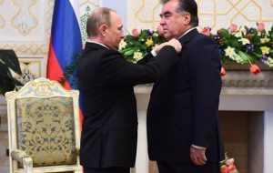 اعطای نشان لیاقت میهن پرستی روسیه به رئیس جمهور تاجیکستان
