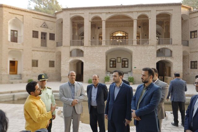 افتتاح مجتمع آب درمانی در بیرجند با حضور وزیر میراث فرهنگی 