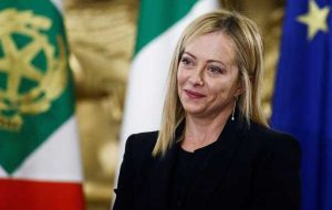 با سیگنور ملونی آشنا شوید – اولین نخست وزیر زن ایتالیا می خواهد “آقای رئیس جمهور” شود