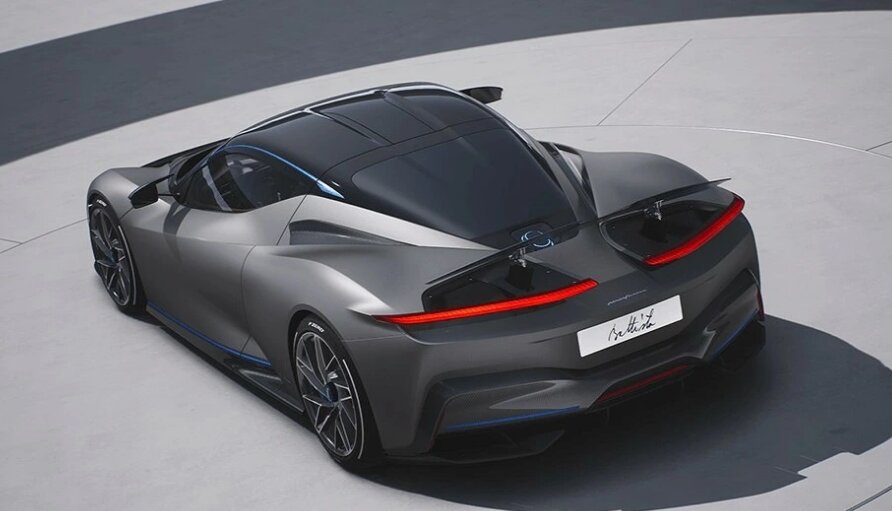 تصاویر | ابرخودروی جدیدی که مرزهای سرعت را جابه‌جا می‌کند