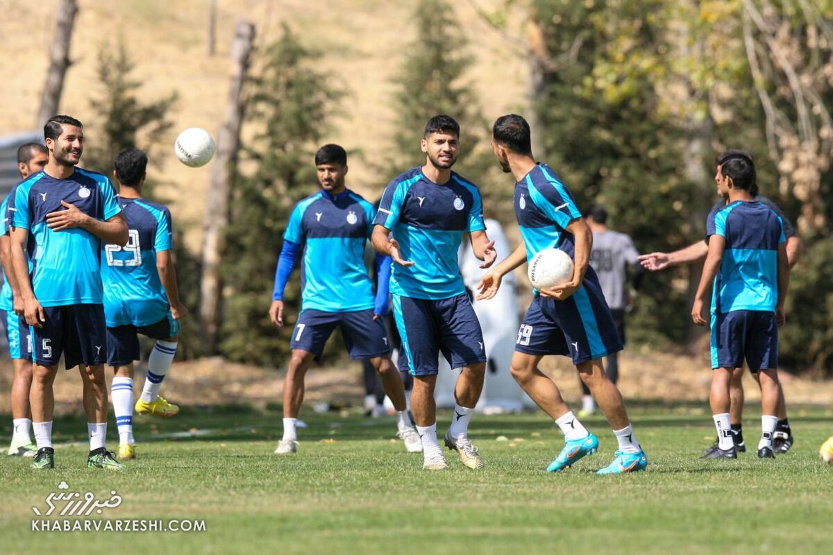 عکس| خنده معنی‌دار عارف غلامی در تمرین استقلال!