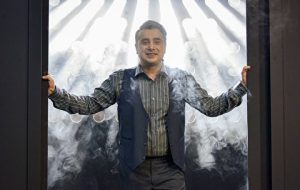 سپند امیرسلیمانی جایگزین نیما فلاح شد