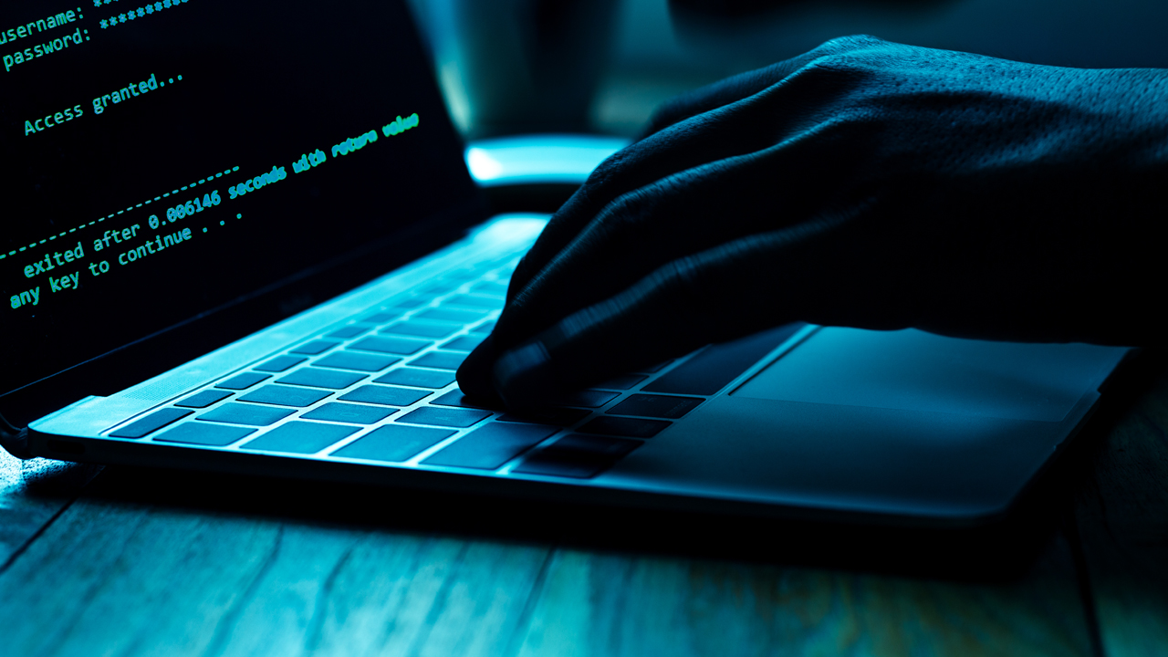 مبادله غیرمتمرکز مبتنی بر چند ضلعی 220 هزار دلار در بهره برداری وام فلش از دست داد