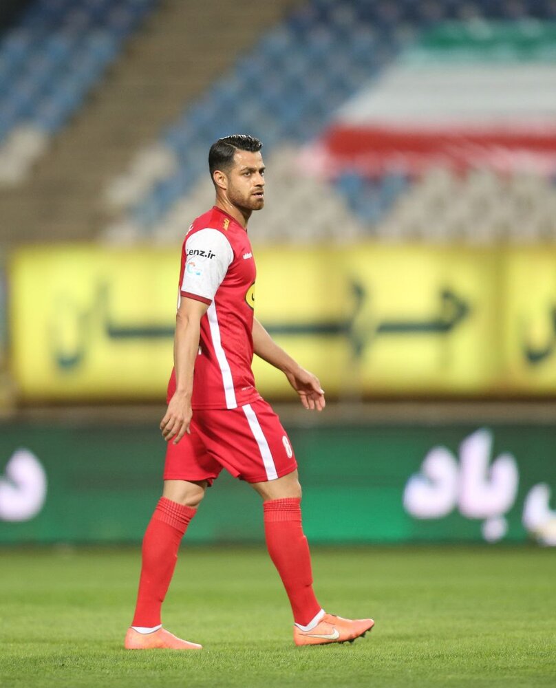 مرتضی پورعلی‌گنجی و نمایشی در حد جام جهانی!/عمس