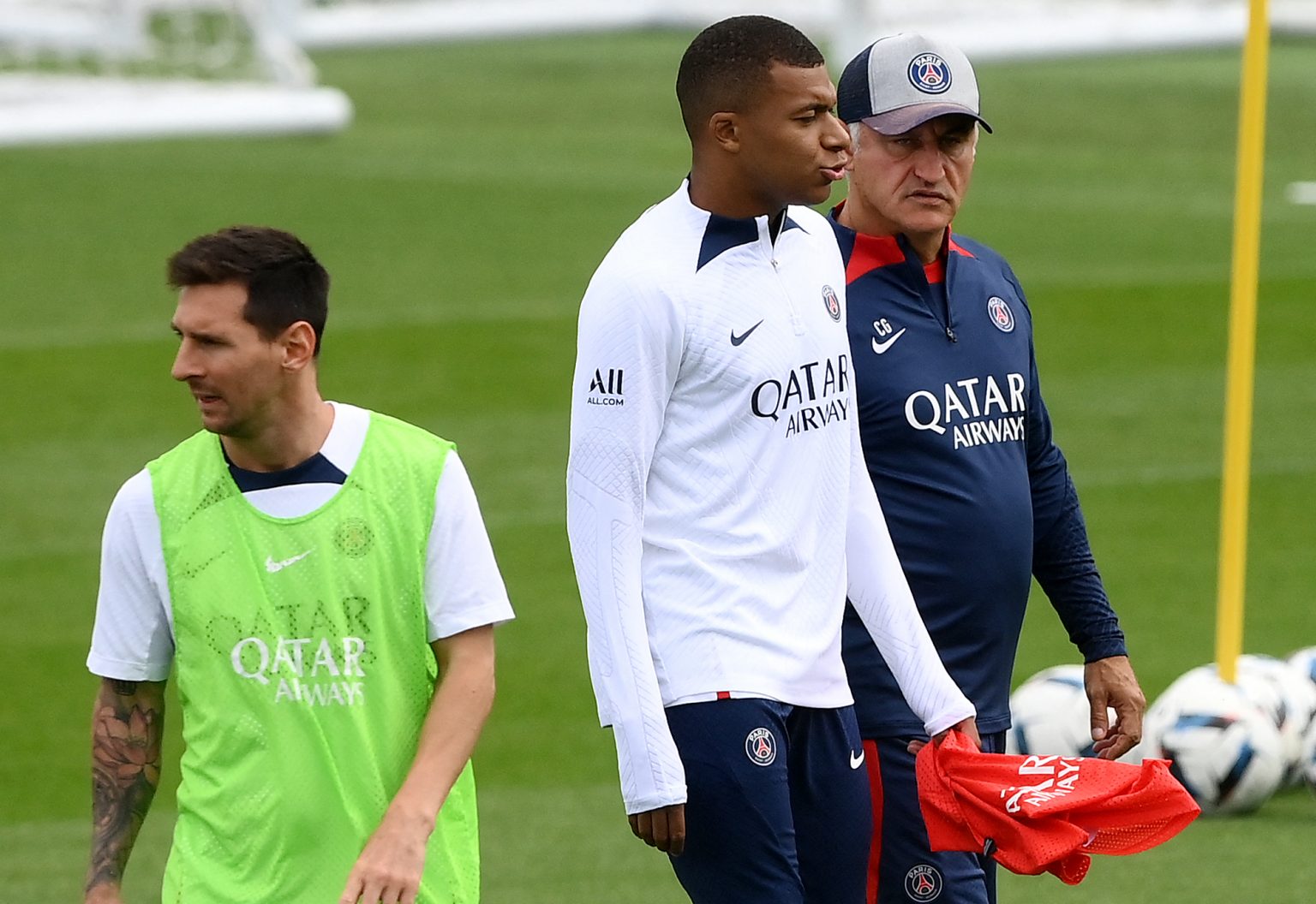 مسی، همه کاره رختکن پاری سن ژرمن 