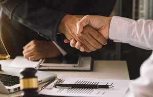 منابع می‌گویند که مدیر عامل FTX می‌بید، فروش دارایی کریپتو وام‌دهنده سلسیوس ورشکسته برنامه‌ریزی شده است – بیت‌کوین نیوز