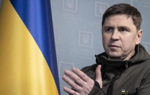 واکنش مشاور ارشد زلنسکی به انفجار پل کریمه