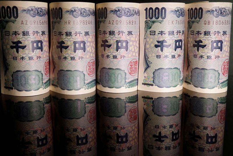 ژاپن رکوردی نزدیک به 20.0 میلیارد دلار برای مداخله برای حمایت از ین هزینه کرد