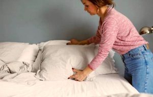 چرا باید تخت خواب را مرتب کنید؟! + فواید جالب مرتب کردن تخت خواب