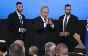 نتانیاهو توافق با لبنان و سیاست در قبال ایران را تغییر می‌دهد؟