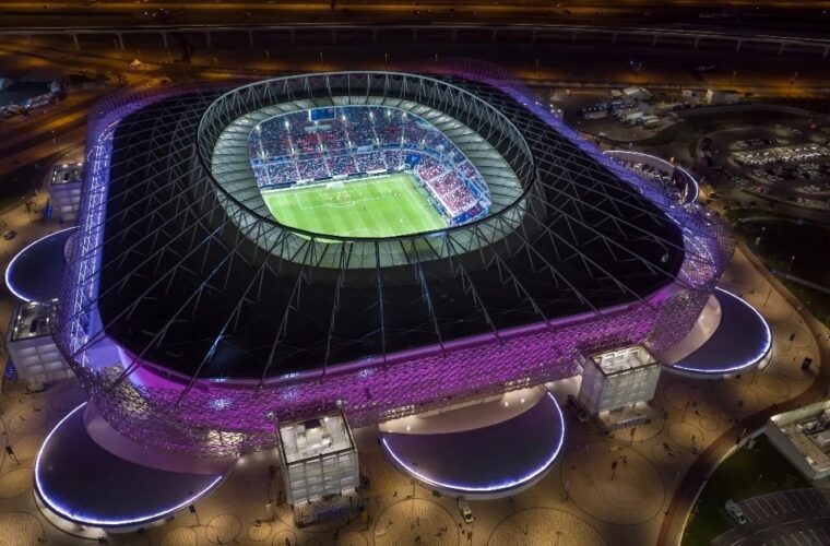 این ورزشگاه‌ها را برای ما خاطره ساز کن!