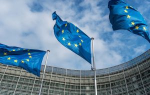 اتحادیه اروپا رأی گیری در مورد قانون رمزگذاری MiCA را تا فوریه به تاخیر انداخت