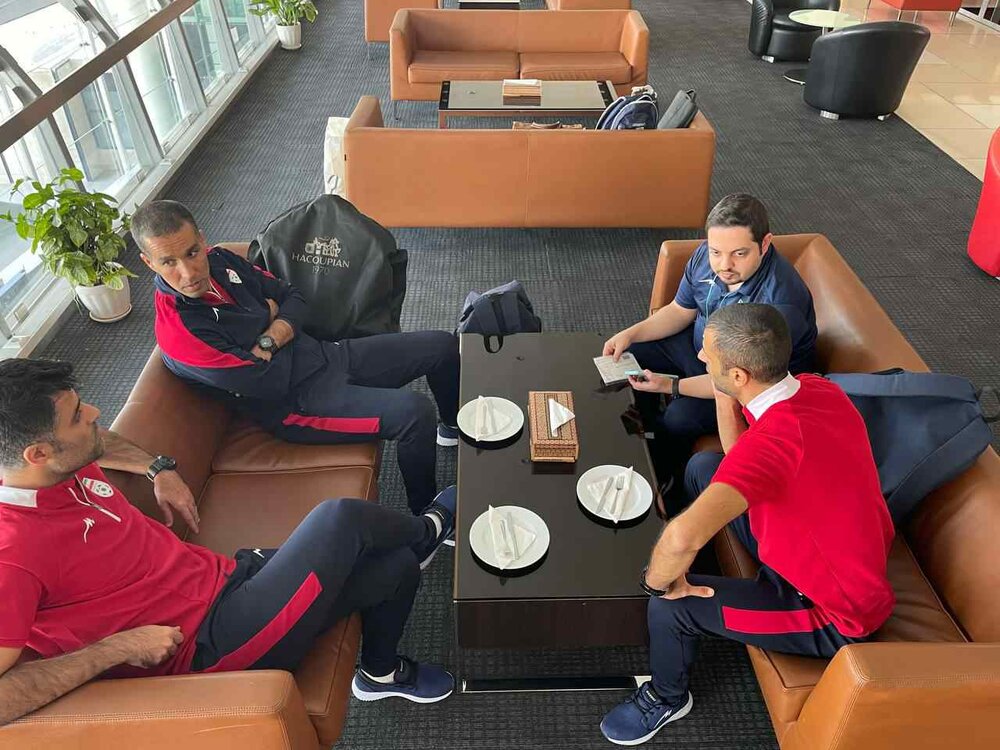 تصاویر | بازگشت ملی‌پوشان فوتبال ساحلی پس از قهرمانی