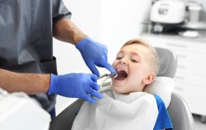 شایع‌ترین بیماری‌های دهان/ عامل اصلی از دست دادن دندان‌ها