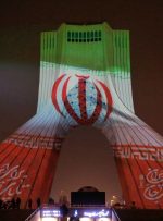 برج آزادی به رنگ ایران شد + عکس