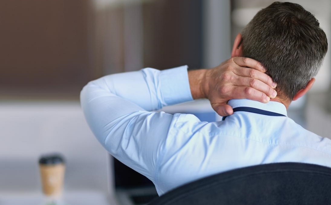 استرس بر گردن درد چه تاثیری دارد 