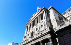 افزایش قیمت گاز یک شوک بزرگ برای اقتصاد بریتانیا است افزایش قیمت گاز یک شوک بزرگ برای اقتصاد بریتانیا است