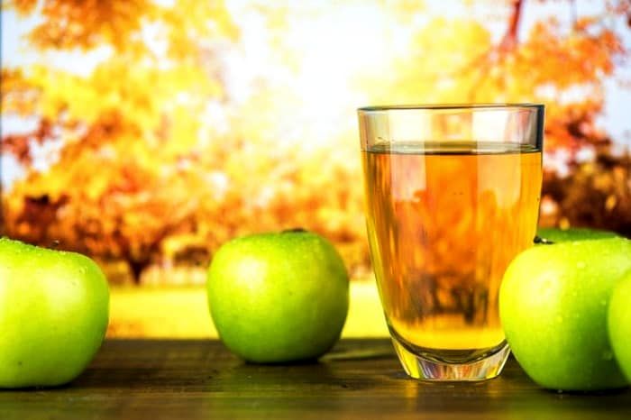 فواید بی نظیر سرکه سیب برای پاها