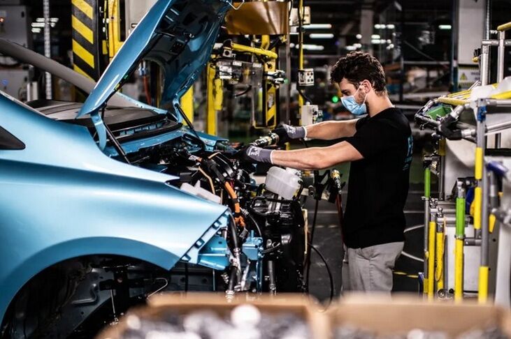 دمیده شدن جان تازه در صنعت خودروسازی جهان - ایرنا