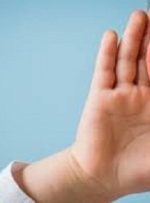 تولد سالانه ۲۰۰۰ کودک ناشنوا در کشور/کاشت حلزون شنوایی رایگان شد
