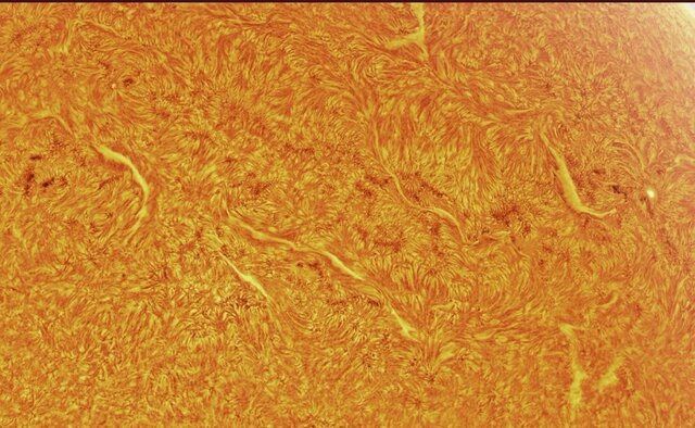 خورشید با جزییات