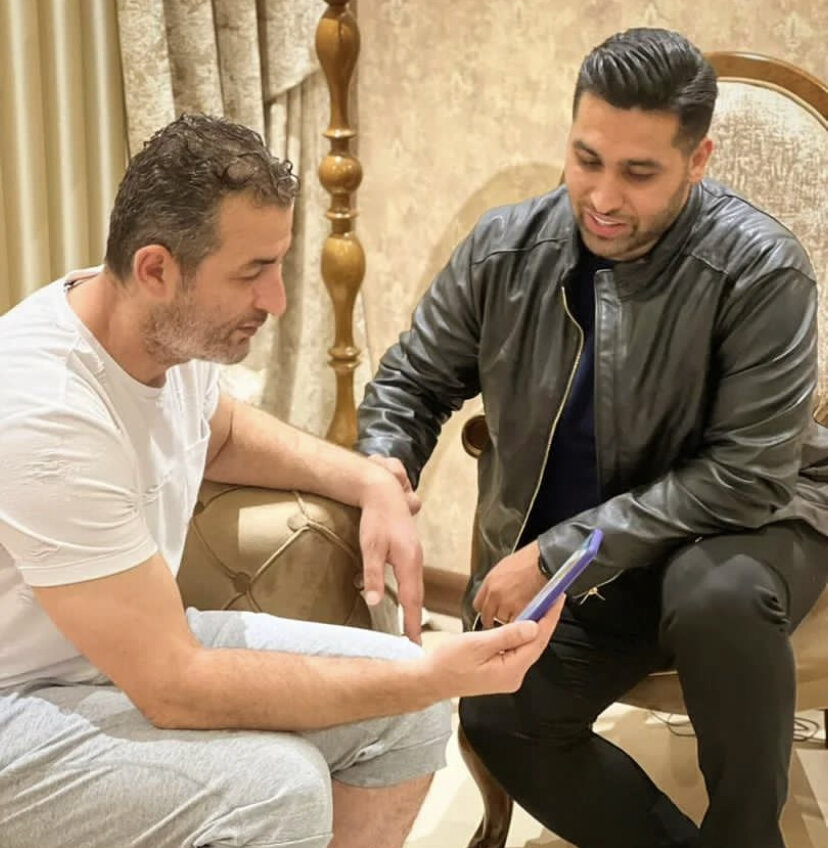 عکس | اولین تصویر از پرویز برومند پس از آزادی