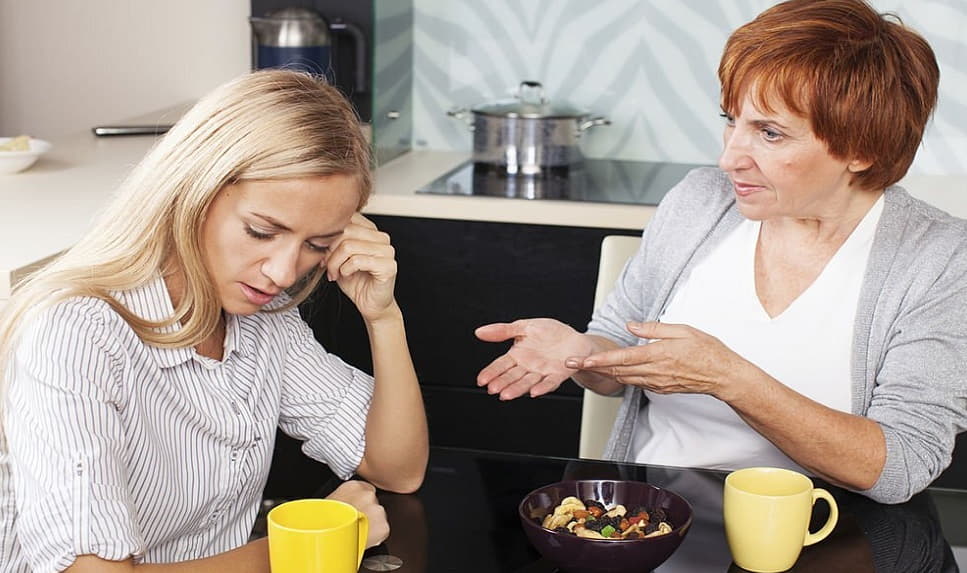 موضوع صحبت با مادر شوهر، وقتی حرفی باهاش نداری