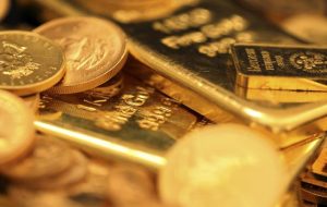 قیمت طلا در انتظار داده های حقوق و دستمزد غیرکشاورزی است، آیا دلار آمریکا افزایش می یابد؟
