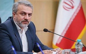 وزیر صنعت: کسانی مجاز به واردات خودرو هستند که انتقال تکنولوژی انجام دهند