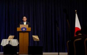 پس از استعفای وزیران، موافقت کیشیدا، نخست وزیر ژاپن به پایین ترین حد خود رسید