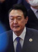 یون، رئیس جمهور کره جنوبی نسبت به سرکوب کامیون داران اعتصابی هشدار داد