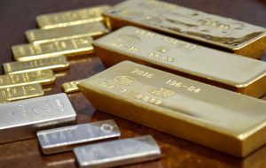 قیمت طلا از افزایش بازماند