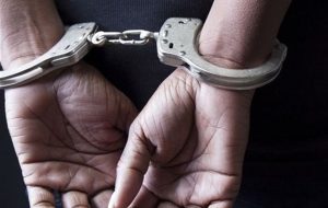 نقشه بی رحمانه دزد جوان برای سرقت از پسربچه ها نقشه بی رحمانه دزد جوان برای سرقت از پسربچه ها