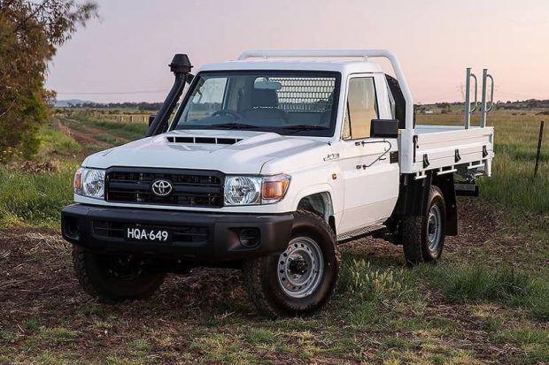 toyota landcruiser 70 series