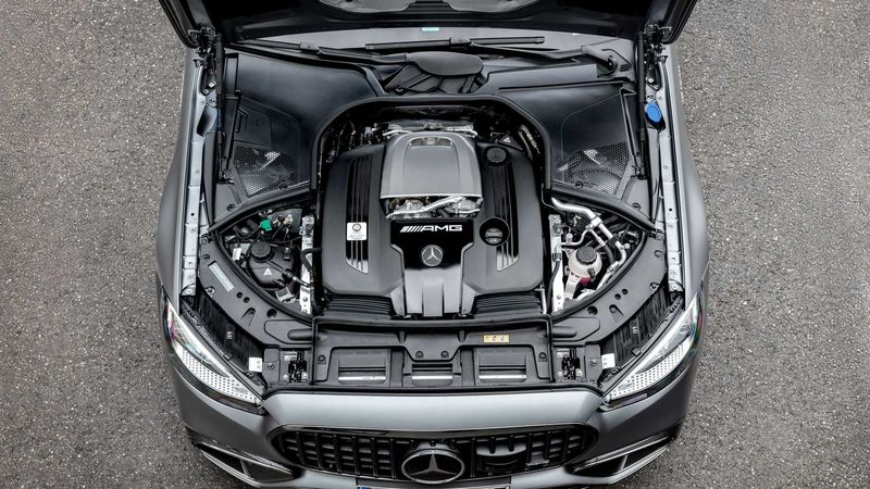 مرسدس AMG S 63 E پرفورمنس