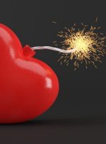 بمباران عشق چیست؛ پیامدها، نشانه‌ها و روش برخورد