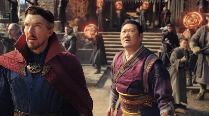 فیلم دکتر استرنج در جهان موازی دیوانگی