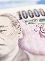 USD/JPY Probes 135 as BOJ Implements YCC