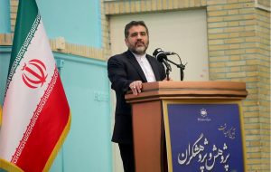 باید با بهره مندی از عقبه فرهنگی انقلاب اسلامی با تروریسم رسانه ای مقابله کرد باید با بهره مندی از عقبه فرهنگی انقلاب اسلامی با تروریسم رسانه ای مقابله کرد