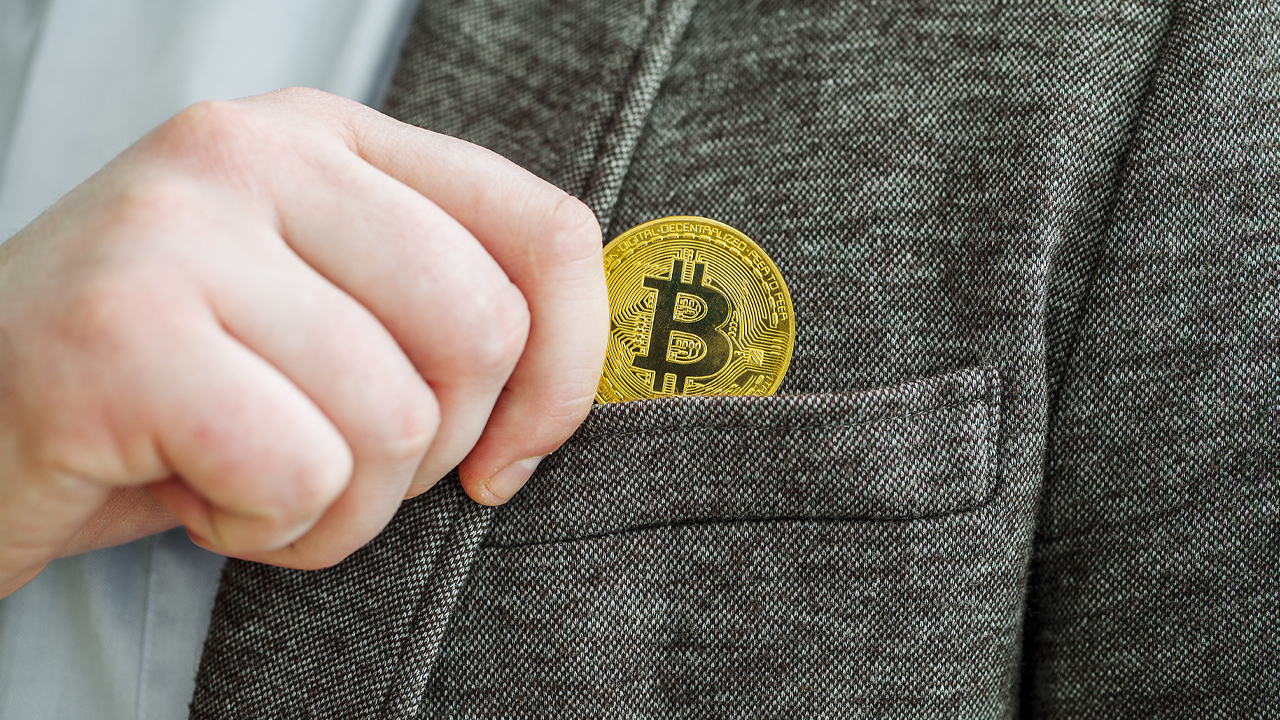 بیش از 19 میلیارد دلار BTC، ETH، و استیبل کوین ها از زمان شروع فروپاشی FTX در صرافی ها باقی مانده اند.