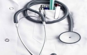 بین ۵۰۰ هزار تا یک میلیون نفر در کشور بیمه درمانی ندارند