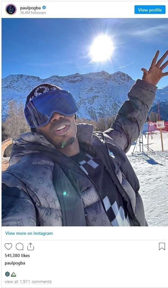 تمسخر هواداران یووه توسط پوگبا