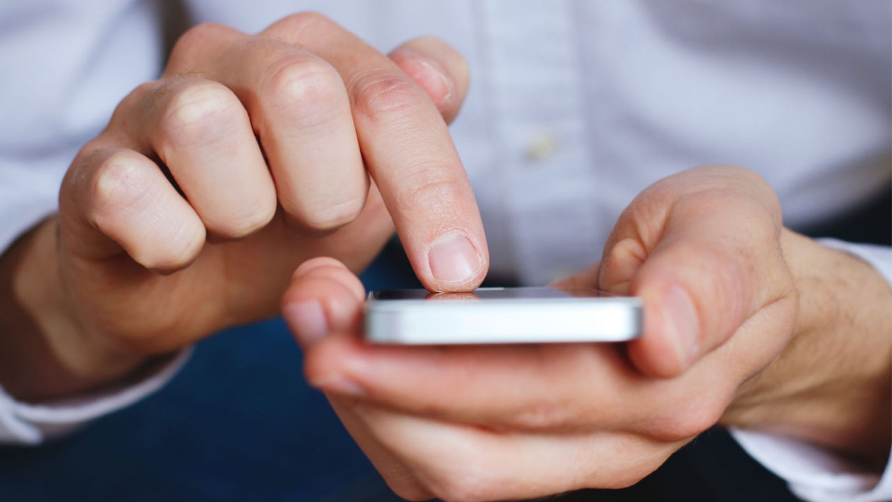 روسیه بانک ها را از استفاده از پیام رسان هایی مانند تلگرام برای تماس با مشتریان منع می کند