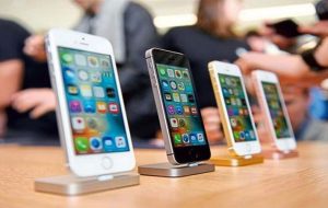 قیمت روز انواع تلفن همراه پس از افزایش قیمت دلار/ آیفون ۱۳ پرو مکس ۲۵۶ چند؟