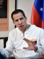 مخالفان ونزوئلا رئیس جمهور موقت گوایدو را برکنار کردند