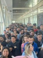  هجوم هزاران شهروند ترکیه به گرجستان برای آیفون ارزان‌تر