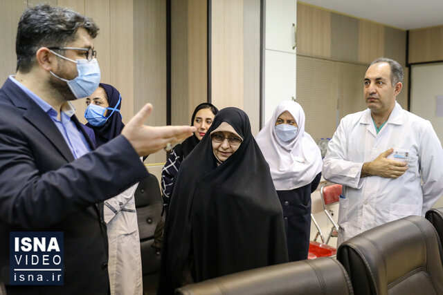 ویدئو / تلاش کنیم تناقضات شغلی و مسئولیت‌های پرستاران خانم را حل کنیم