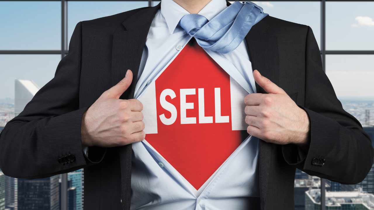 پیتر شیف به فروش بیت کوین امروز توصیه می کند - آن را حرکت هوشمندانه می نامد